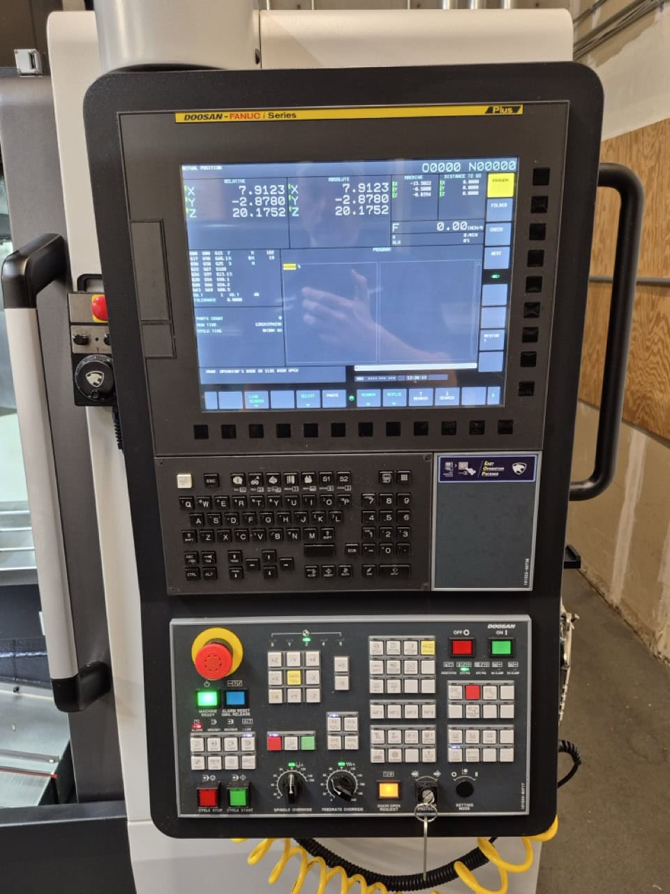 DN SOLUTIONS DOOSAN DNM 4500S - Image 19