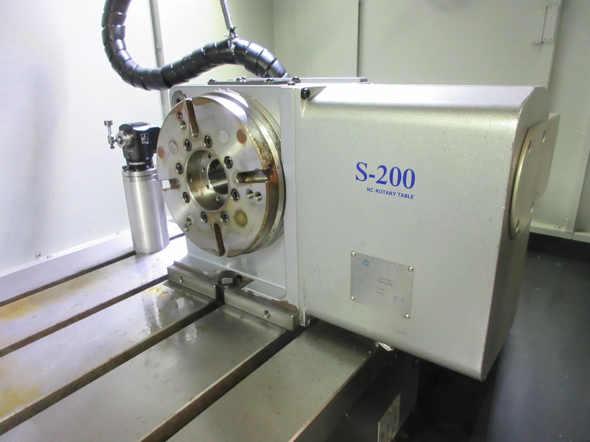 DN Solutions (Doosan) DNM-5700L 4-Axis - Image 5