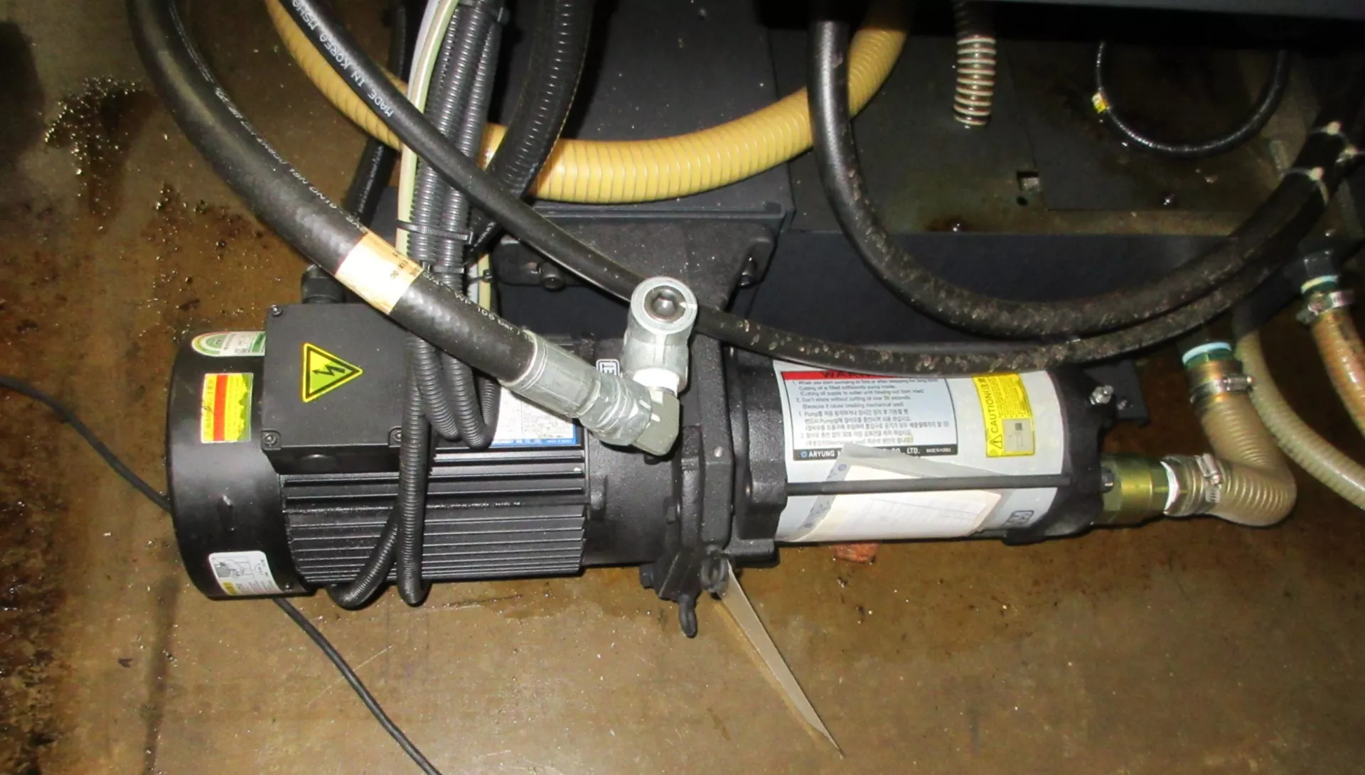 DN Solutions (Doosan) DNM-5700L 4-Axis - Image 10