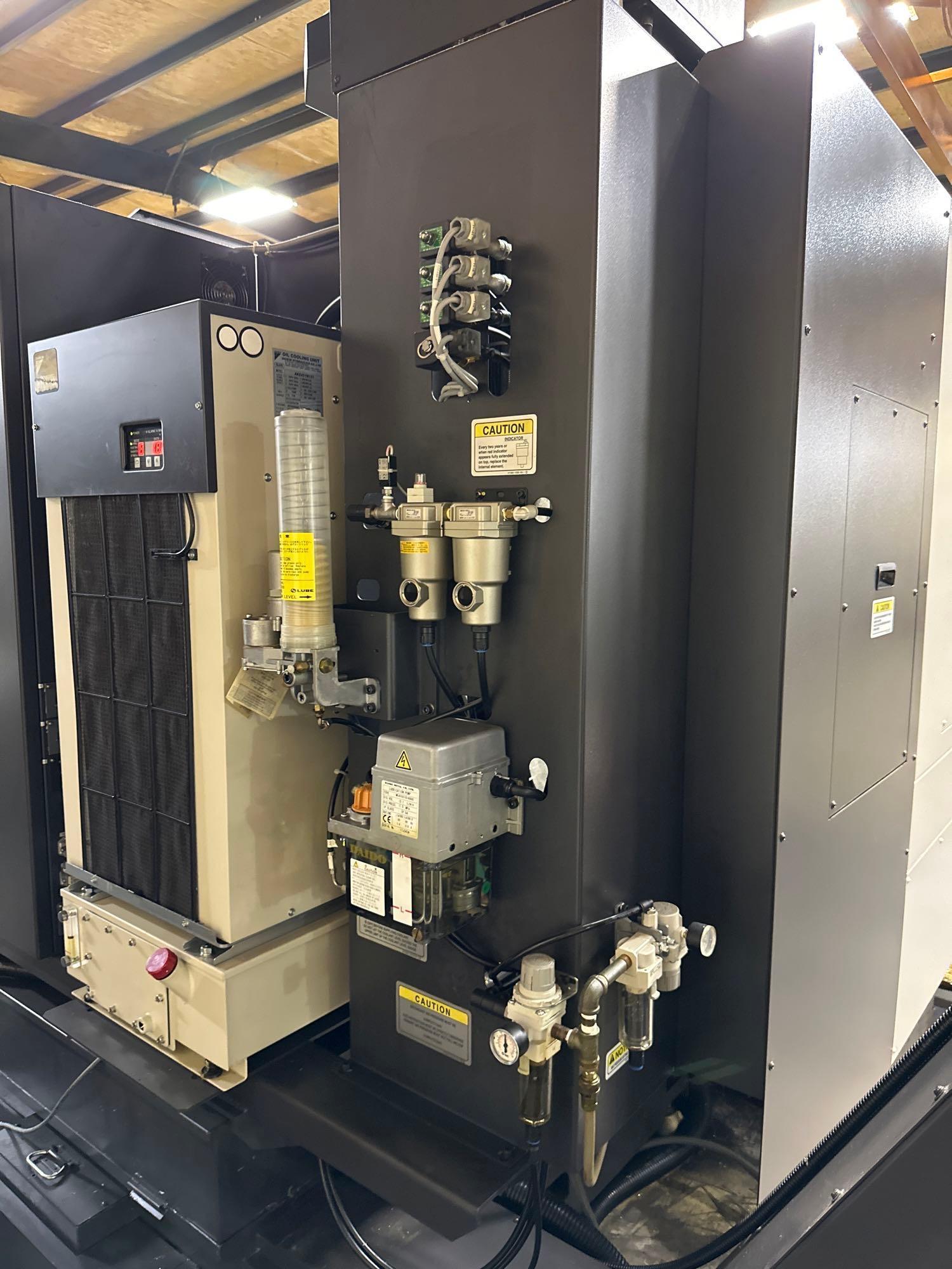 OKUMA GENOS M560-V - Image 18