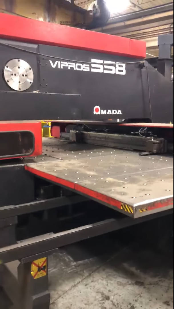AMADA VIPROS 558