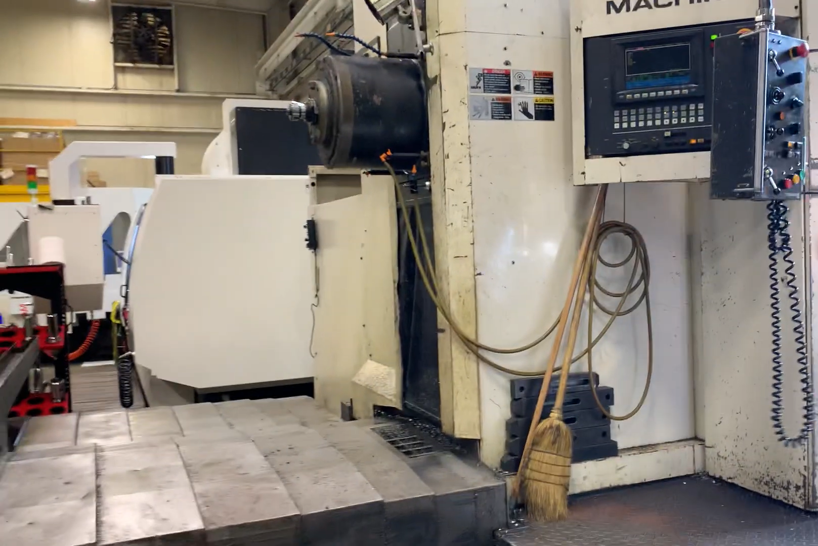 TOSHIBA BTD-110R16 CNC TABLE-TYPE HORIZONTAL BORING MILL - Image 5