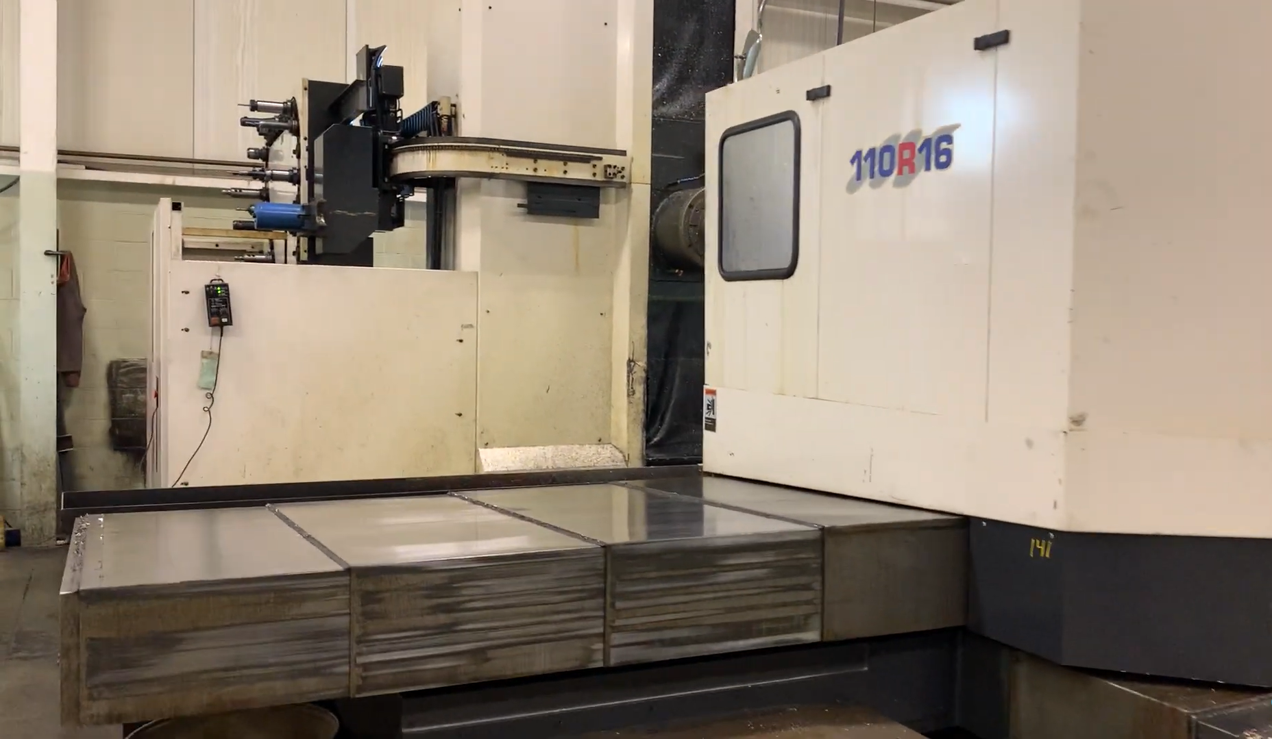TOSHIBA BTD-110R16 CNC TABLE-TYPE HORIZONTAL BORING MILL - Image 6