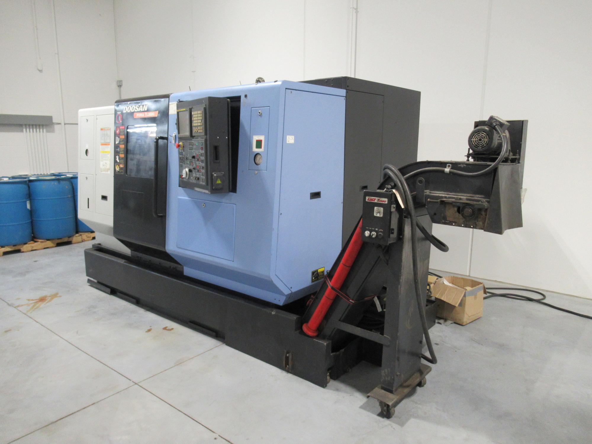 DOOSAN PUMA TL2000 CNC TURNING CENTER - Image 10
