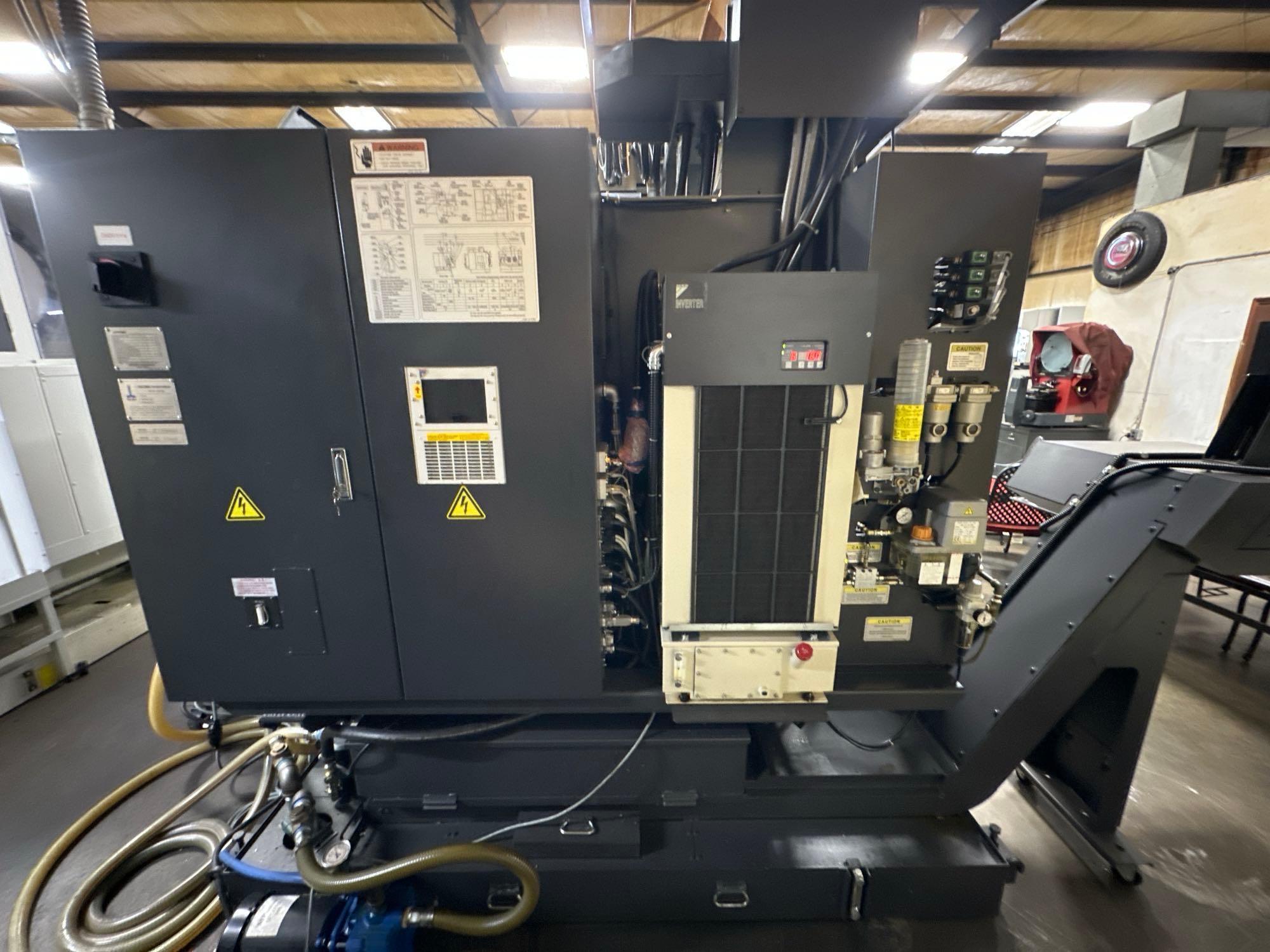 OKUMA GENOS M560-V - Image 30