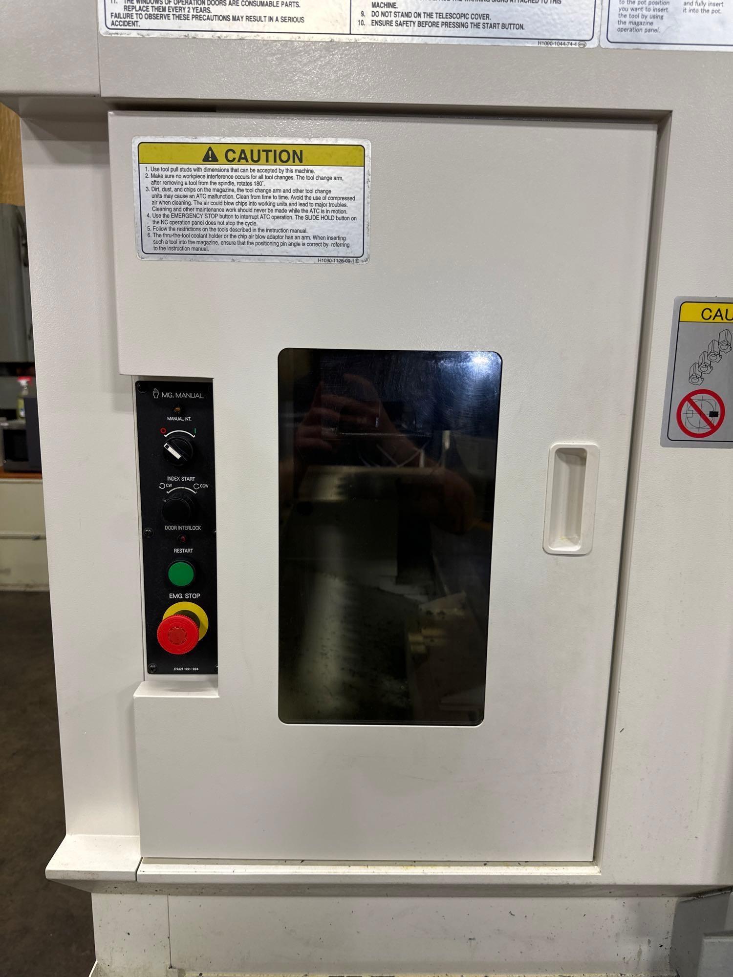 OKUMA GENOS M560-V - Image 32
