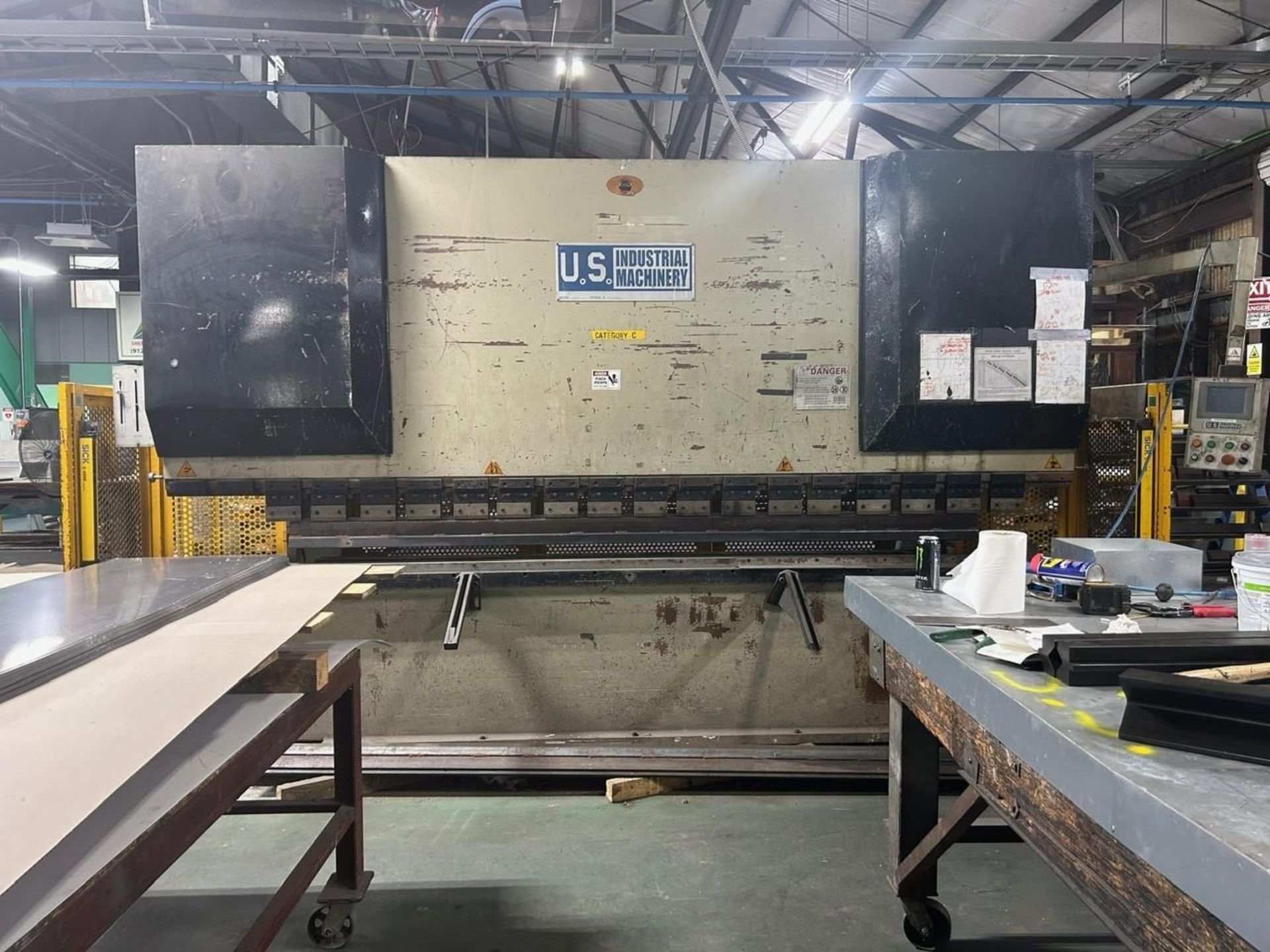 2007 155 TON X 13' US INDUSTRIAL US15513 PRESS BRAKE