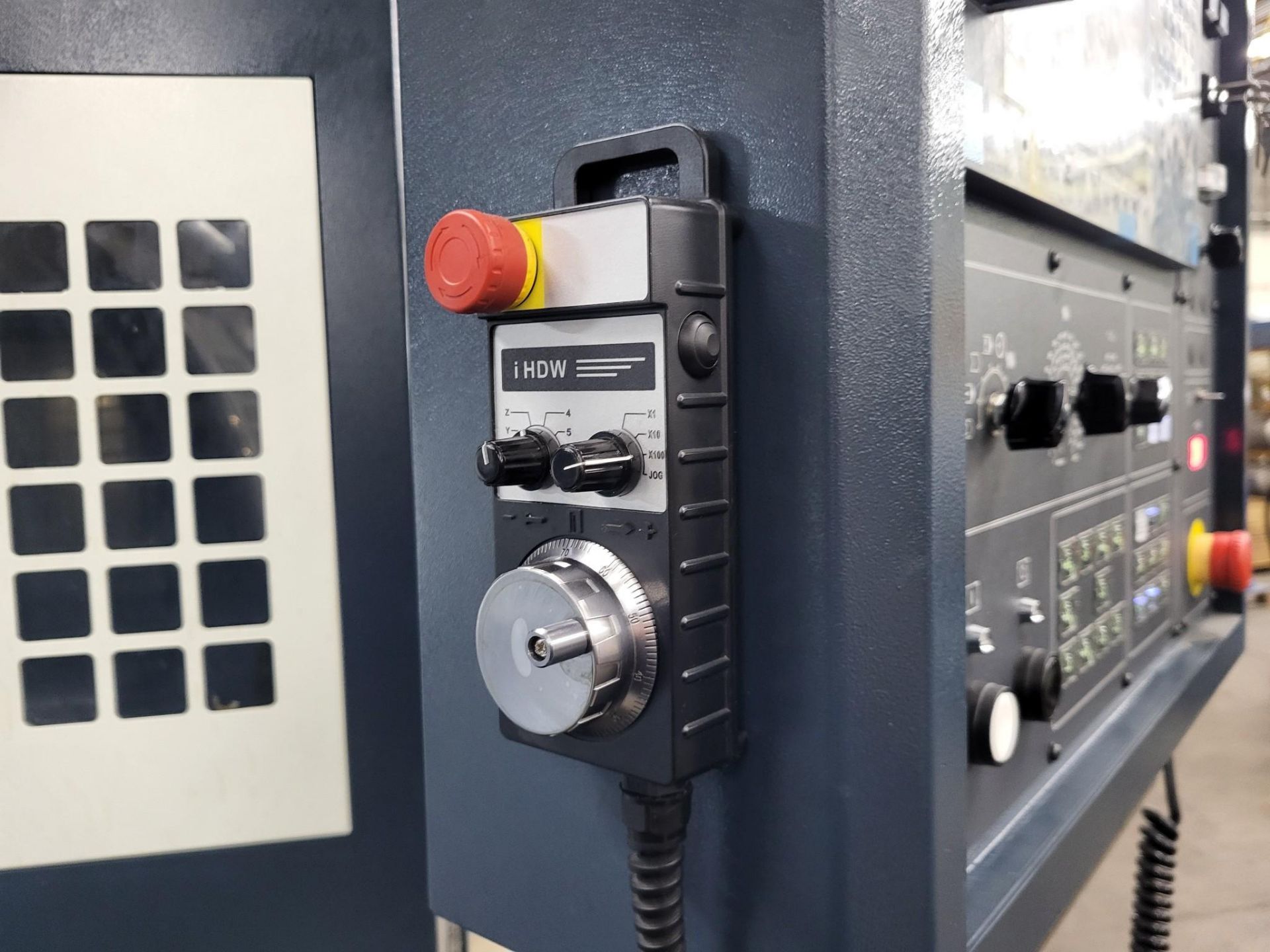 2021 JOHNFORD DMC-2100H CNC VMC – FANUC CONTROL, CAT 50, 82.7" X-TRAVEL, 24 ATC - Image 4
