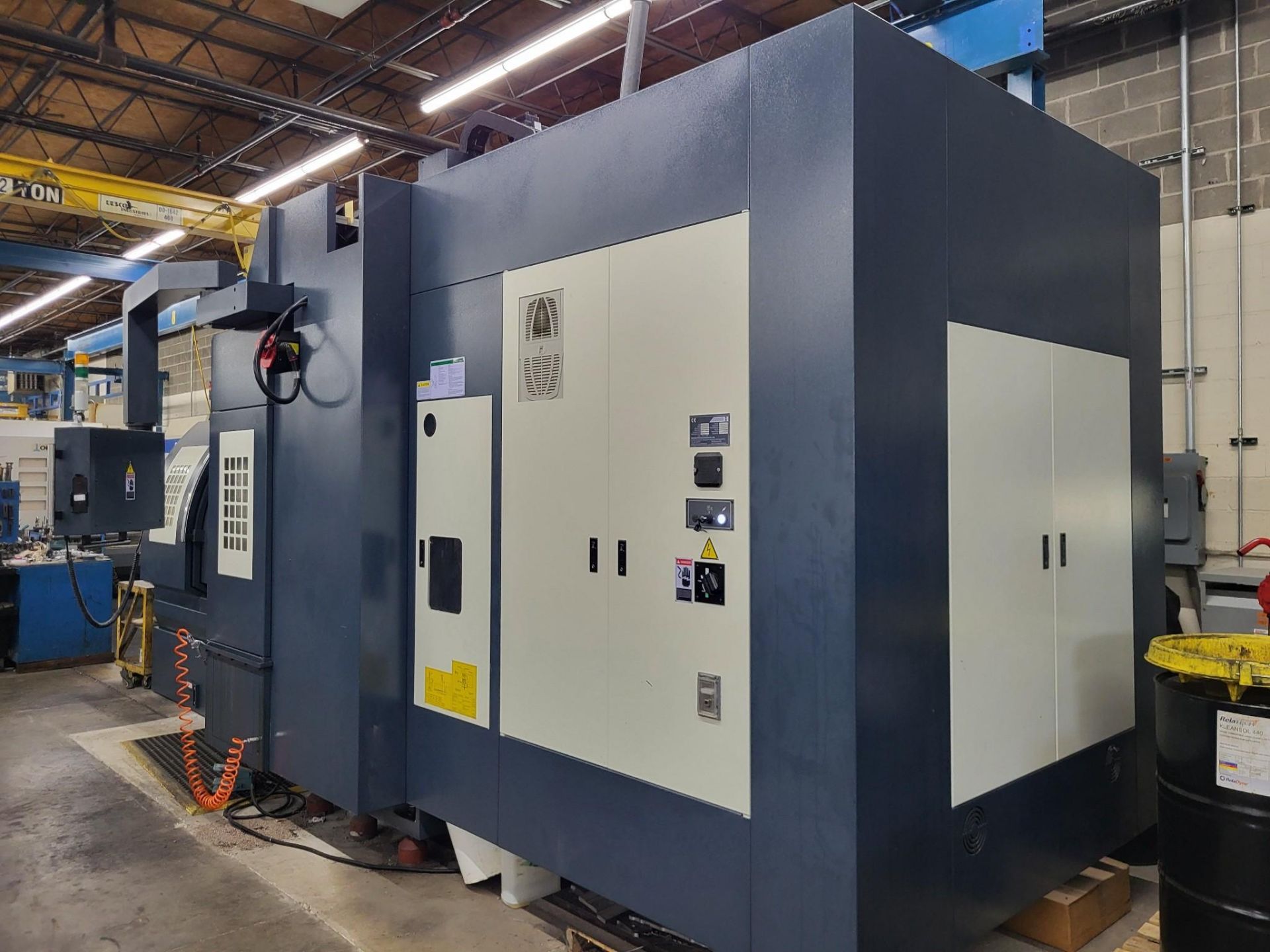 2021 JOHNFORD DMC-2100H CNC VMC – FANUC CONTROL, CAT 50, 82.7" X-TRAVEL, 24 ATC - Image 11