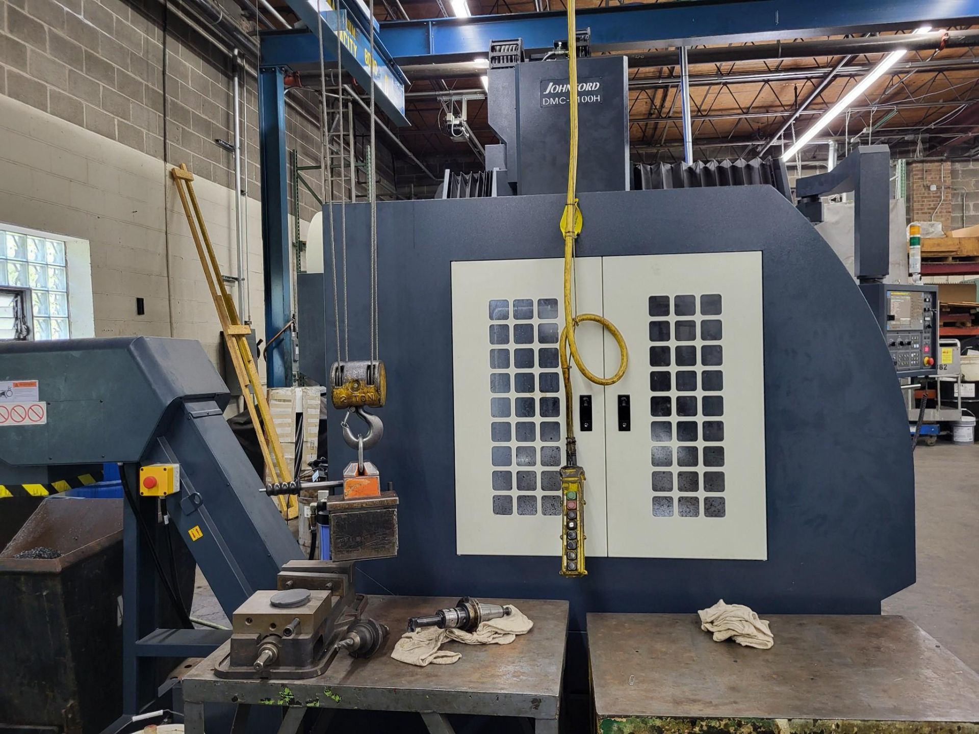 2021 JOHNFORD DMC-2100H CNC VMC – FANUC CONTROL, CAT 50, 82.7" X-TRAVEL, 24 ATC - Image 17