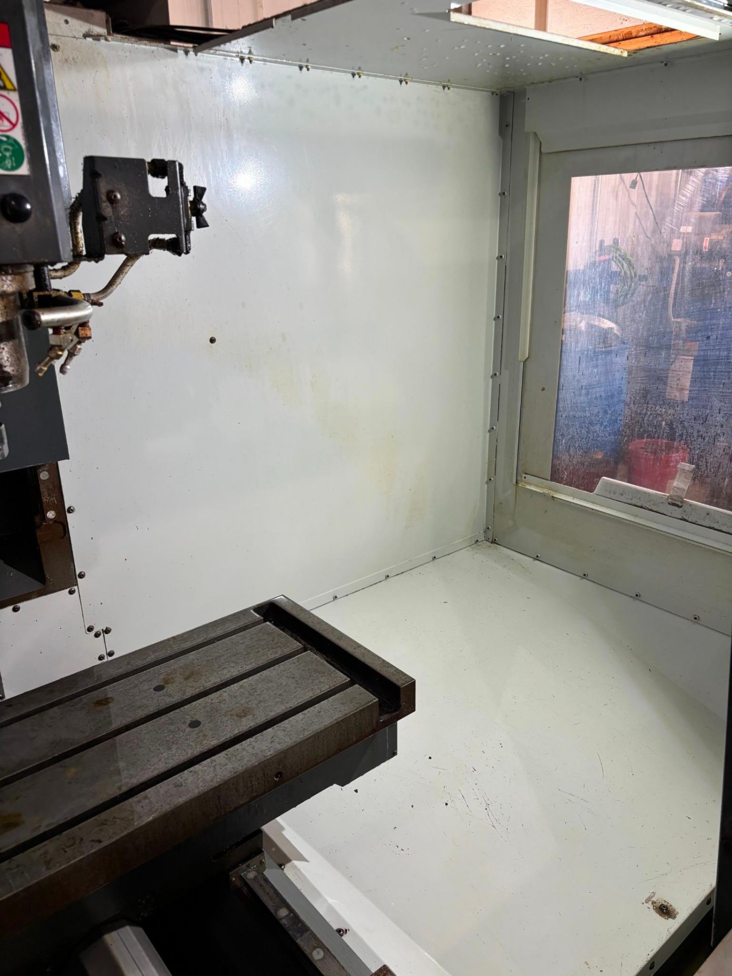 2017 HAAS TM-3P CNC MILL - LOW HOURS, CHIP AUGER, COOLANT SYSTEM, IPS - Image 11