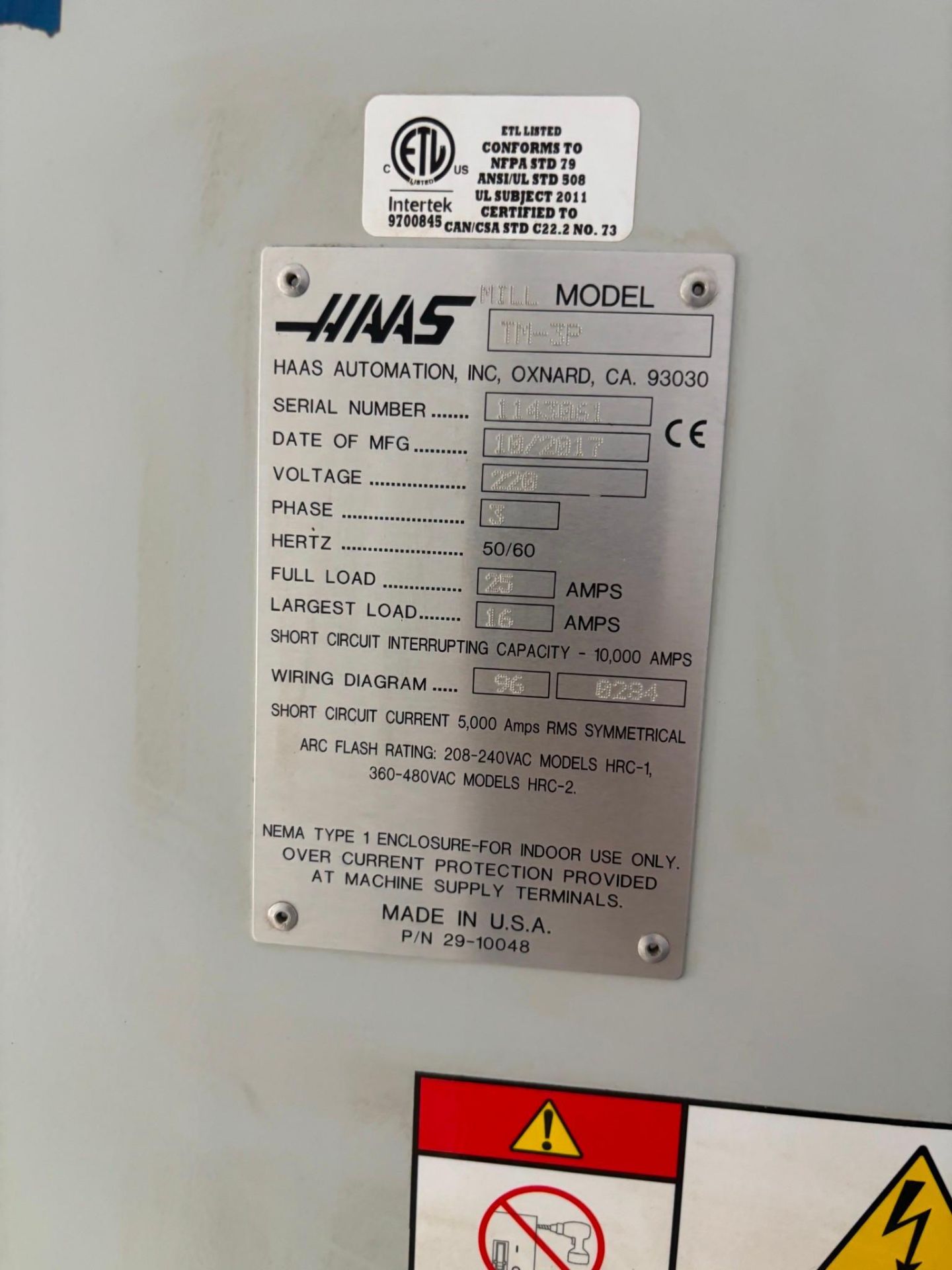 2017 HAAS TM-3P CNC MILL - LOW HOURS, CHIP AUGER, COOLANT SYSTEM, IPS - Image 20