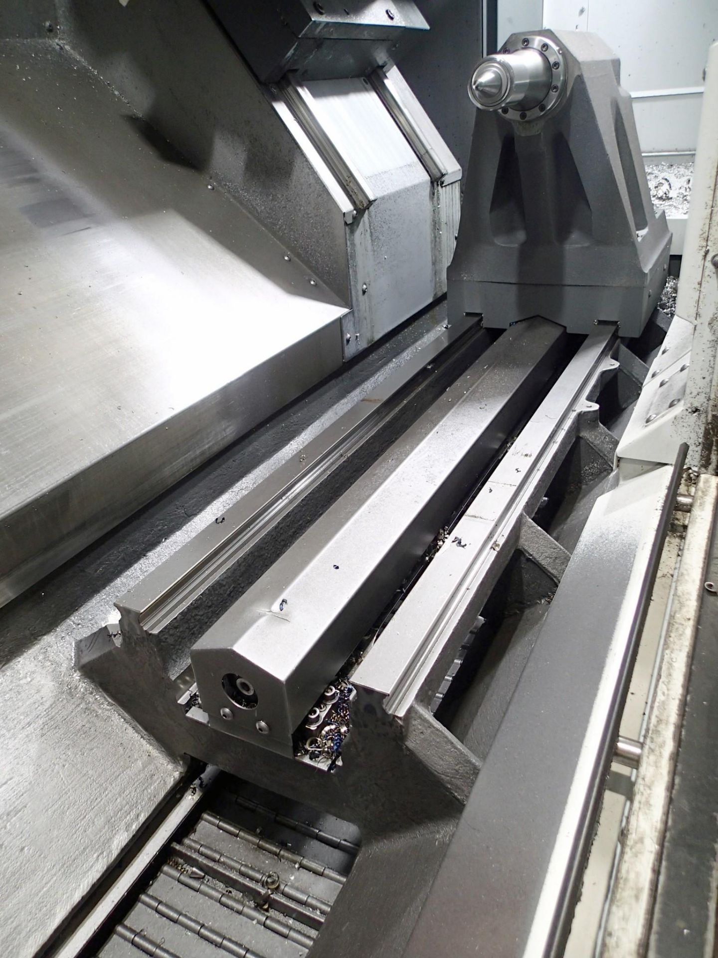 2022 HAAS ST-35 CNC LATHE - PROGRAMMABLE TAILSTOCK, PRESETTER, 12" CHUCK, CONVEYOR - Image 14