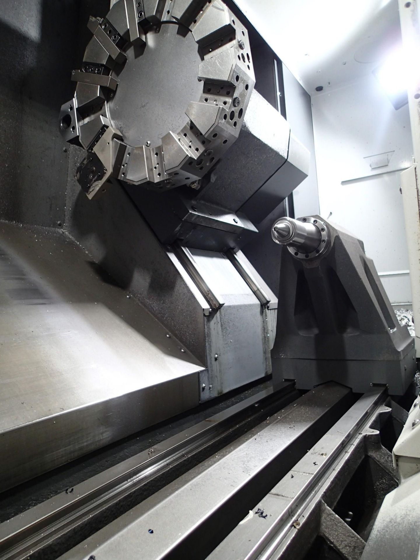 2022 HAAS ST-35 CNC LATHE - PROGRAMMABLE TAILSTOCK, PRESETTER, 12" CHUCK, CONVEYOR - Image 23