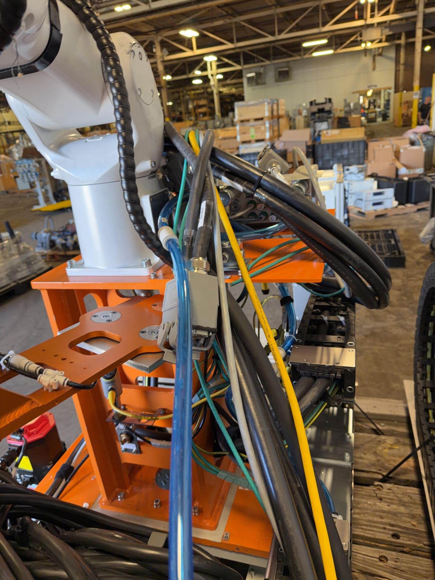 Fanuc LR Mate 200iD/7LC Robots w/7th Axis Track - Image 15